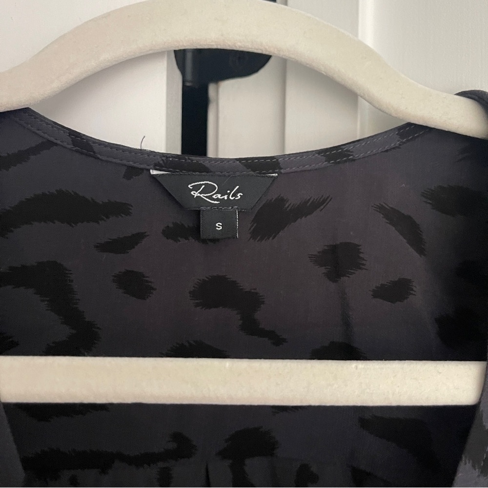 Rails Gray Hillary Ash Cheetah Print Long Sleeve … - image 3